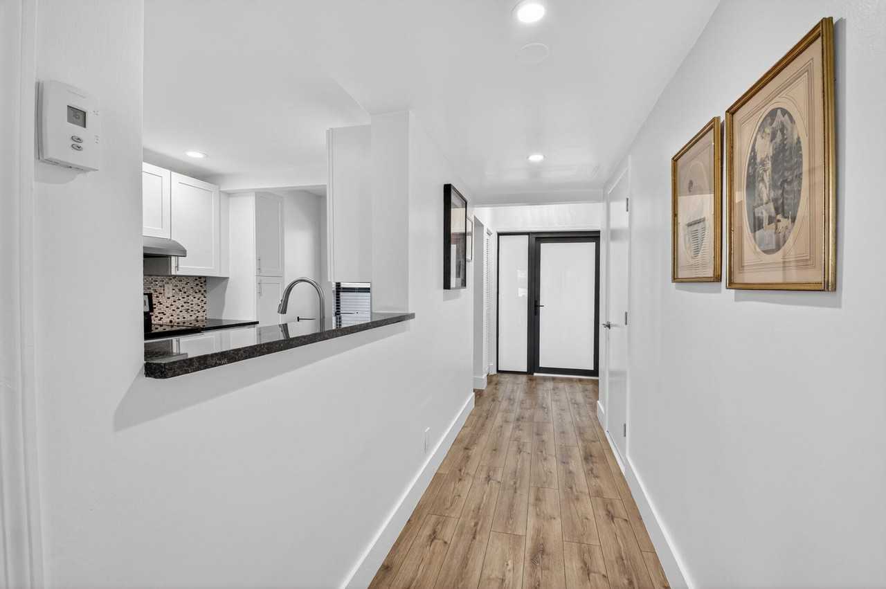 830 Greensward Ct #107H - Photo 7 of 40