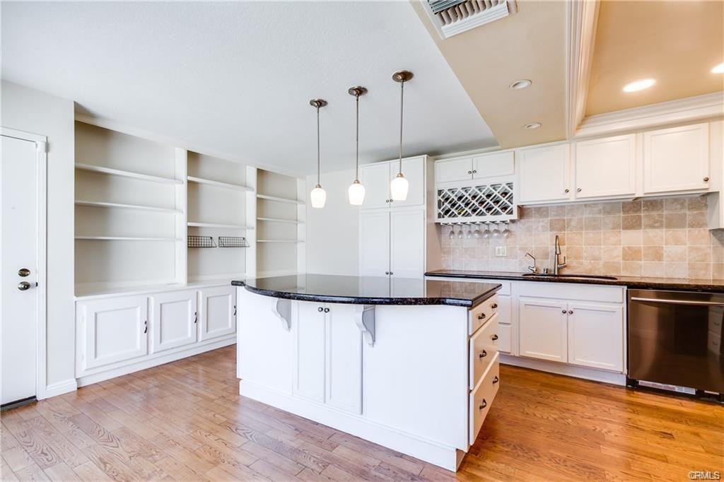 29 Dartmouth #25 - Photo 3 of 8