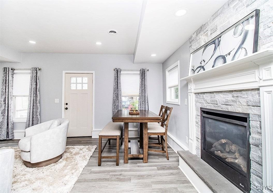 322 Fairmount Ave - Photo 5 of 31