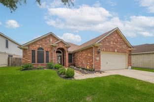 17215 Stratford Green Dr - Photo 1 of 1