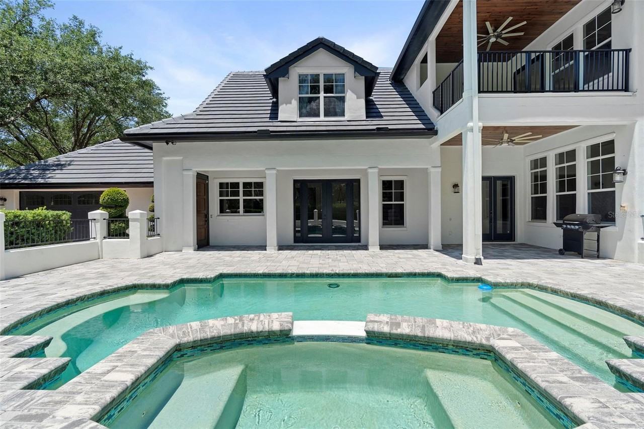 9799 Covent Garden Dr - Photo 3 of 50