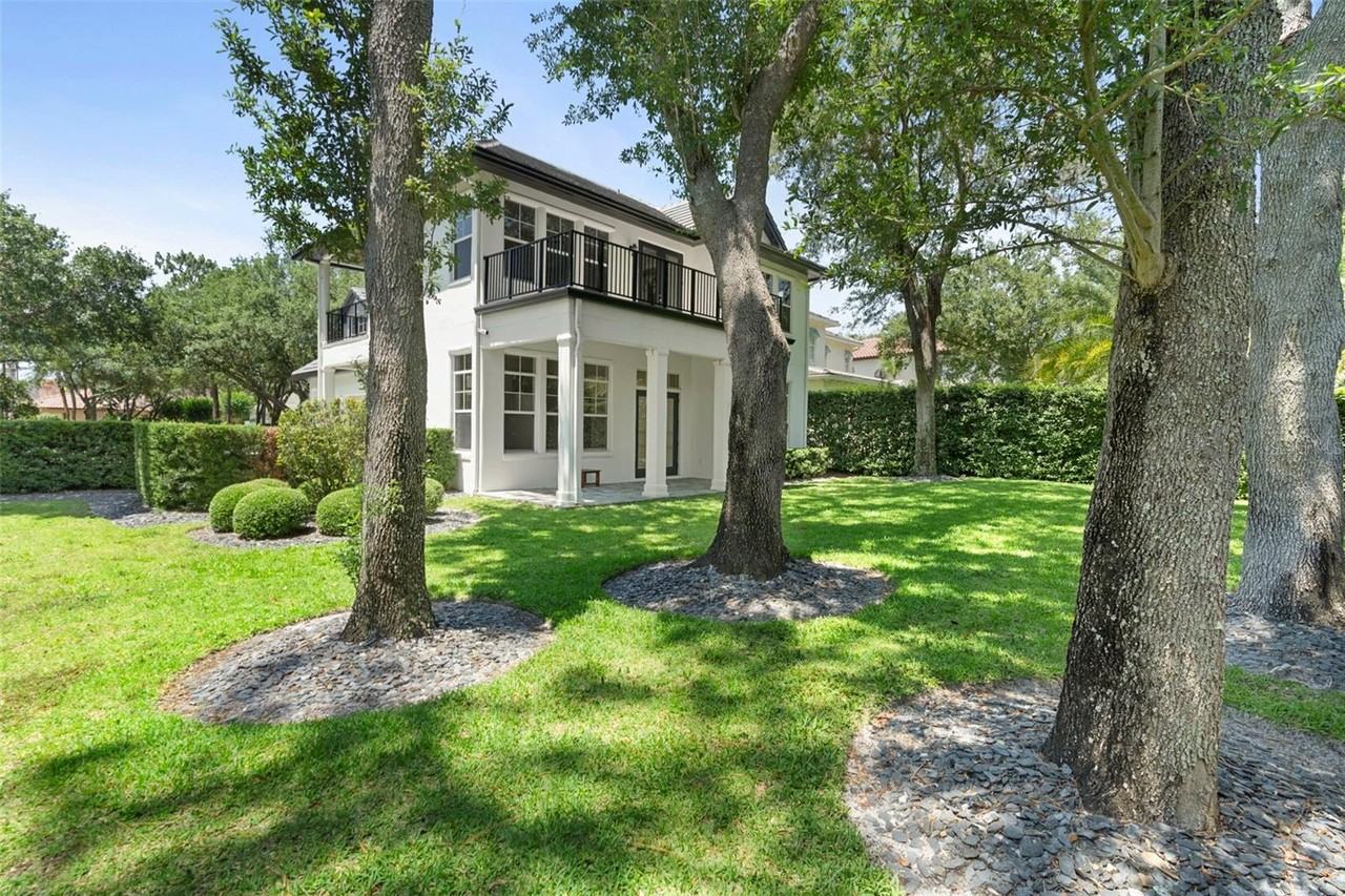 9799 Covent Garden Dr - Photo 5 of 50