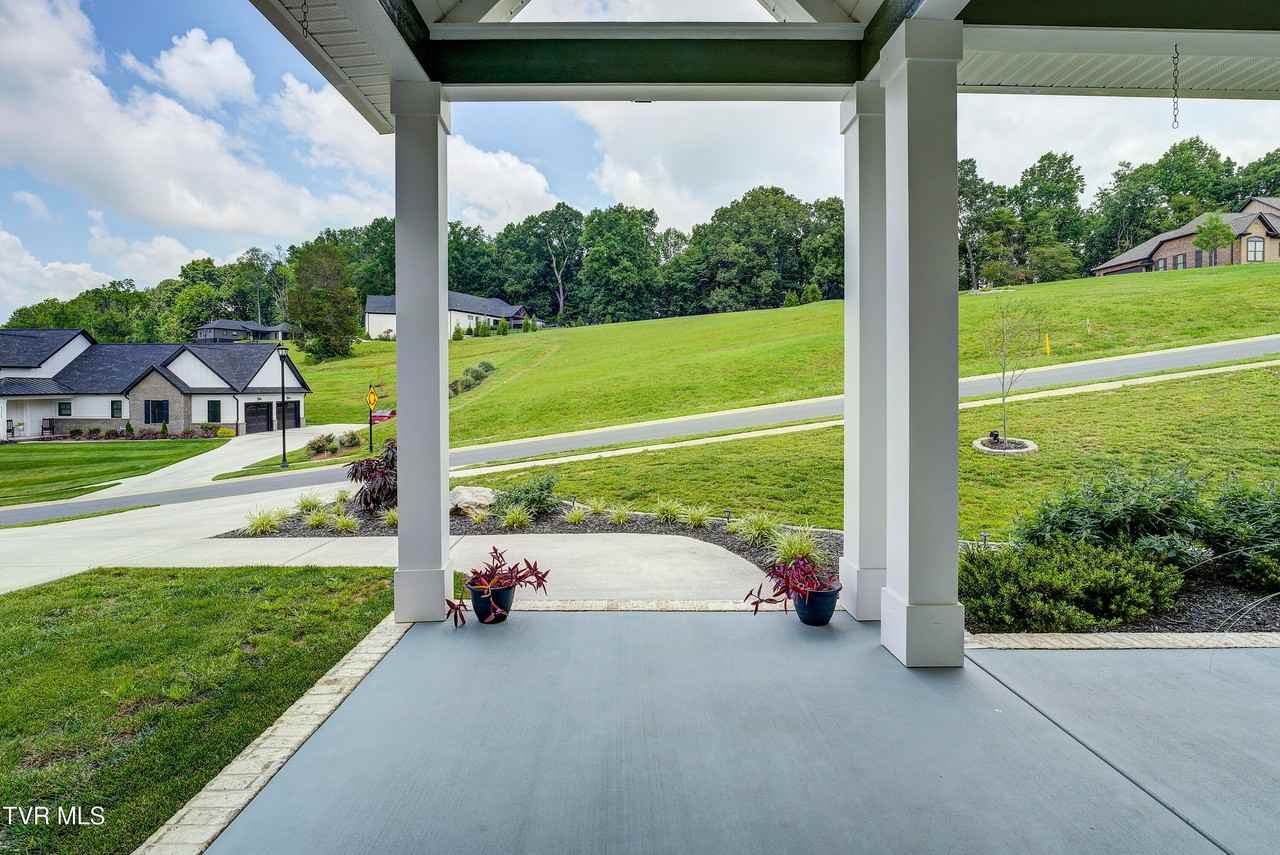 1299 Brumit Flds - Photo 5 of 50