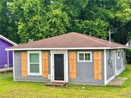 featured image of 429 Edward St