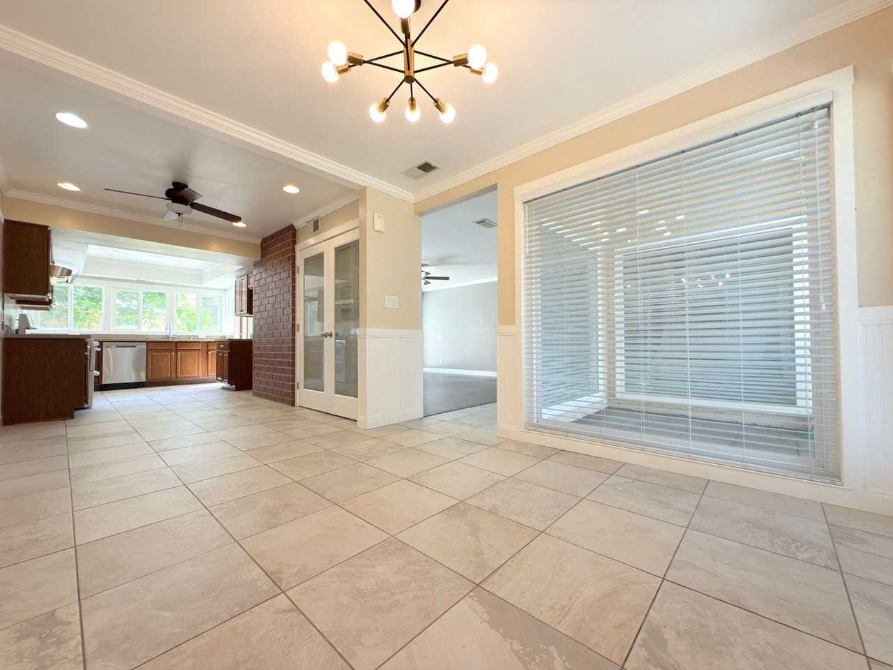 16531 Nearview Dr - Photo 5 of 10