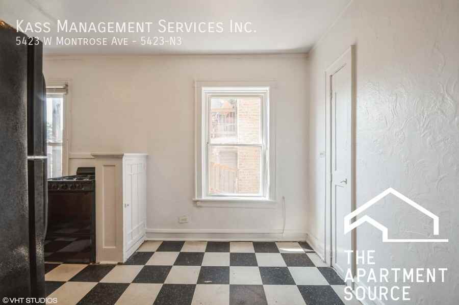 5423 W Montrose Ave #N3 - Photo 2 of 8