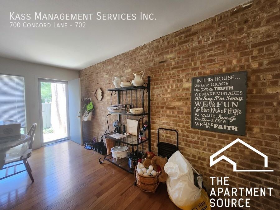 700 Concord Ln #712 - Photo 5 of 11