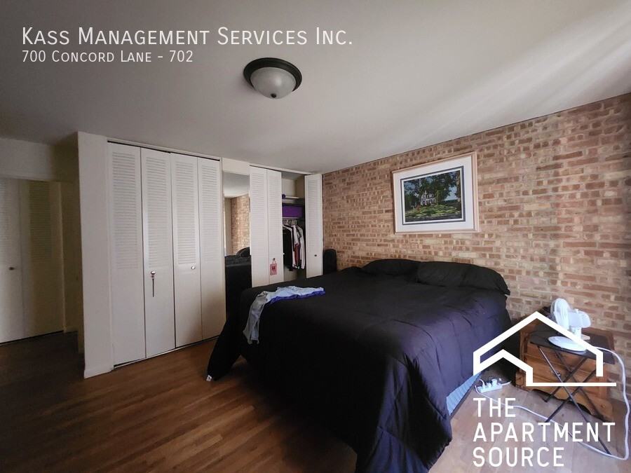 700 Concord Ln #712 - Photo 6 of 11