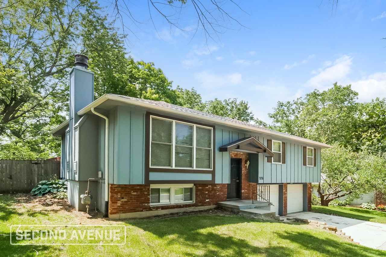 1816 Se 2nd St - Photo 2 of 28