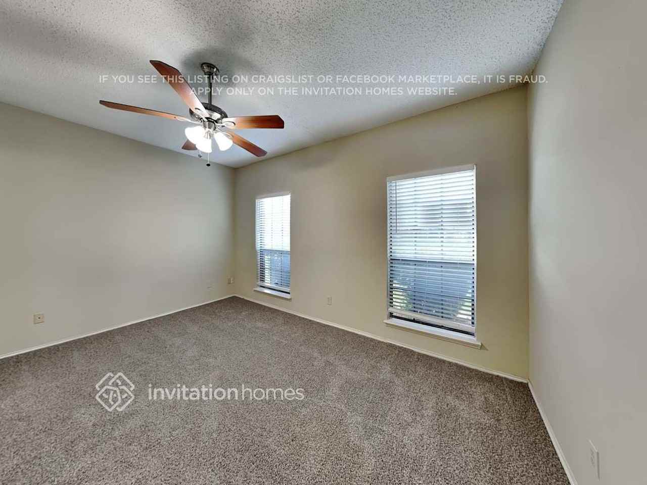 4317 Saugus Dr - Photo 7 of 16