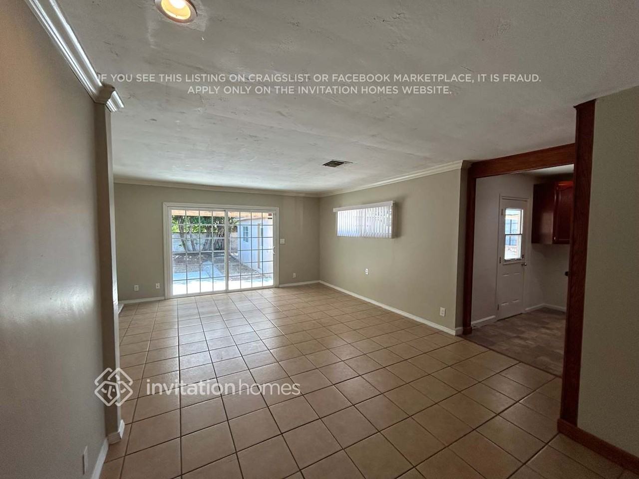 6509 Whitman Avenue - Photo 4 of 16