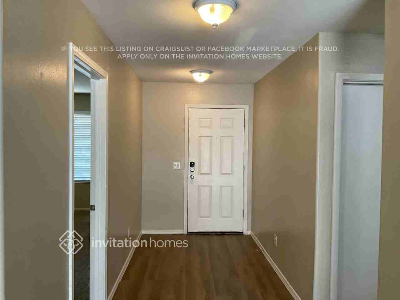2218 E Cochise Ave - Photo 4 of 20