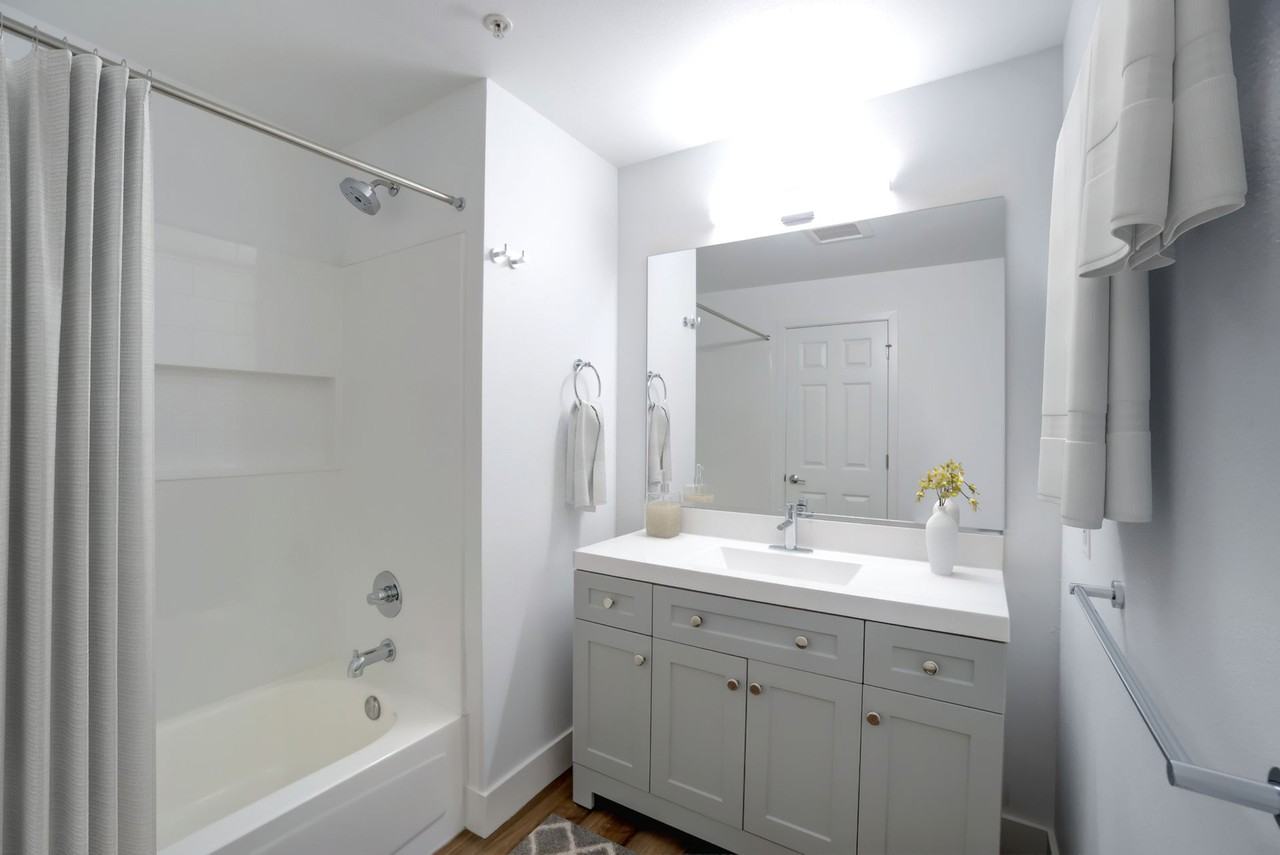 Samara Redmond - Photo 7 of 45