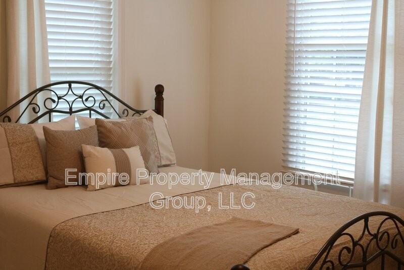 2208 Kingswood Dr - Photo 6 of 15