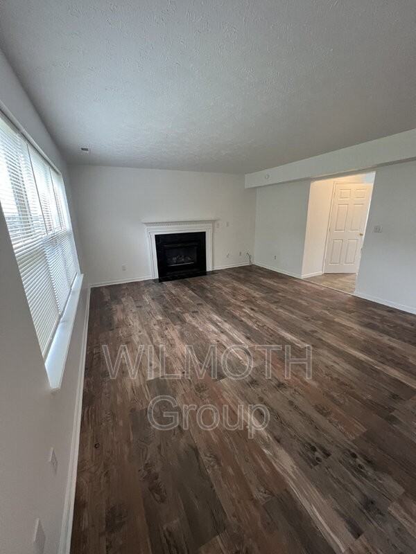 12564 Geist Cove Dr - Photo 3 of 21