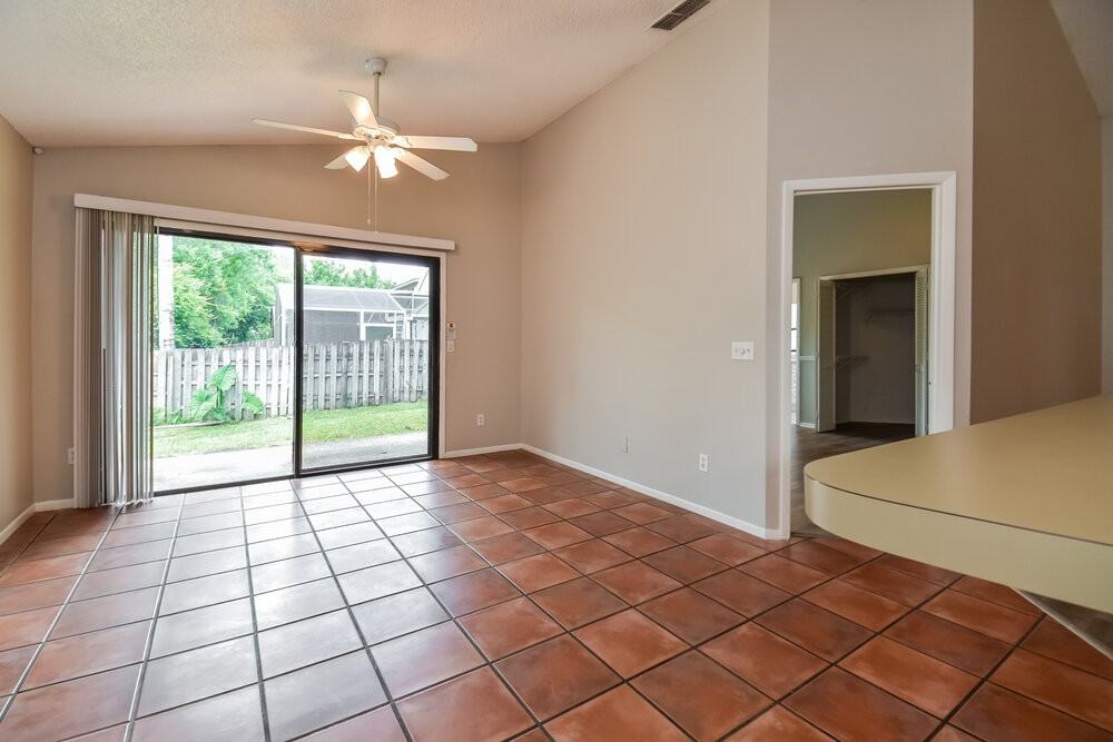 11015 Felton Ct - Photo 5 of 16