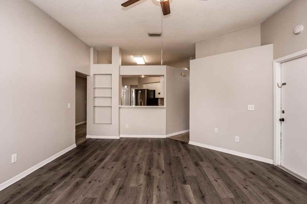 433 Valley Edge Dr - Photo 5 of 16