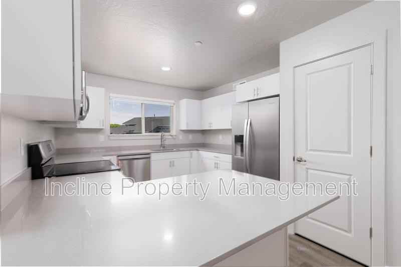6159 W Winding Way #M105 - Photo 4 of 25
