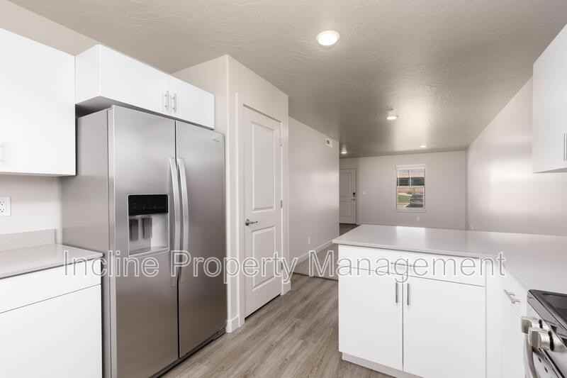 6159 W Winding Way #M105 - Photo 6 of 25