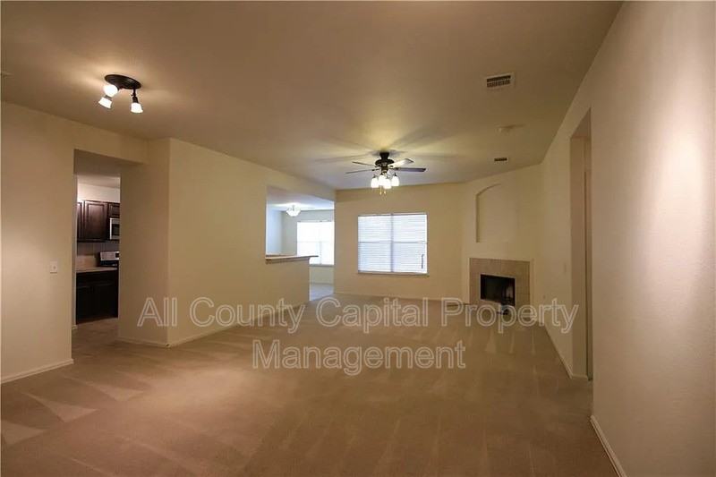 125 Camelia Pkwy #125 - Photo 5 of 9