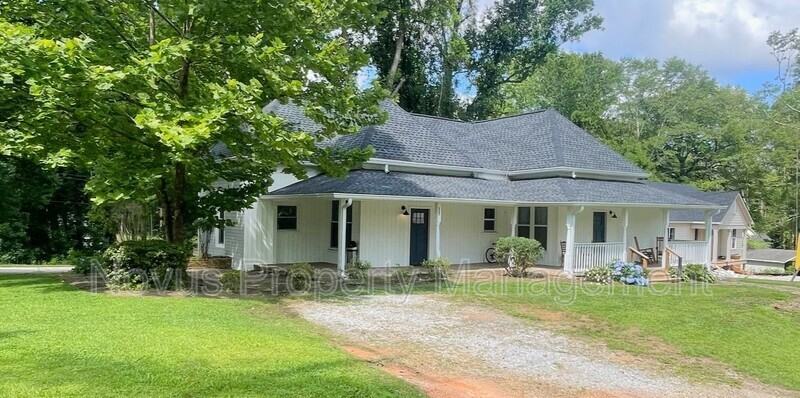 209 Rome St #A - Photo 2 of 19