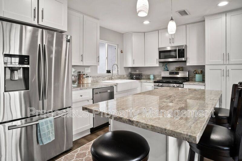 1512 Walbollen St - Photo 4 of 24