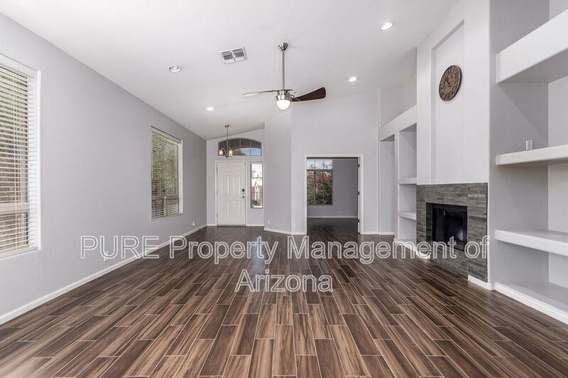 18829 N 90th Way - Photo 3 of 23