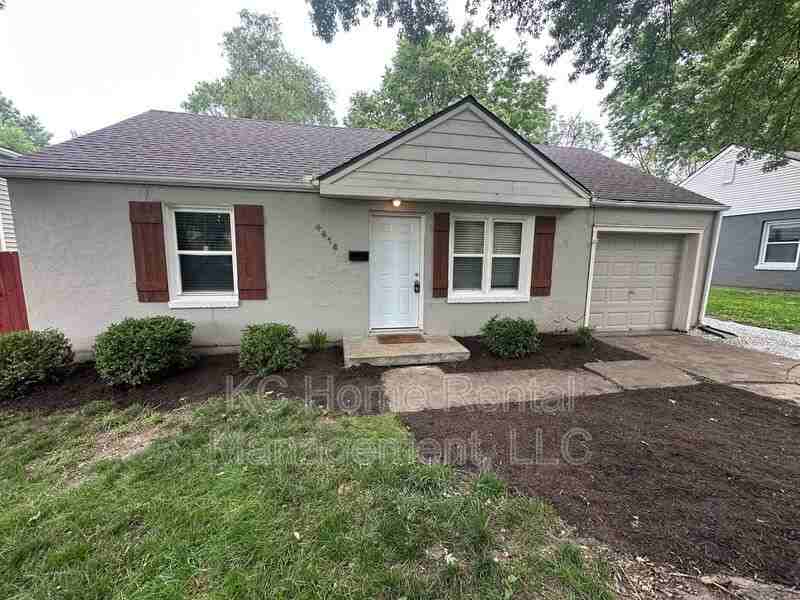 4818 Canterbury Rd - Photo 2 of 31