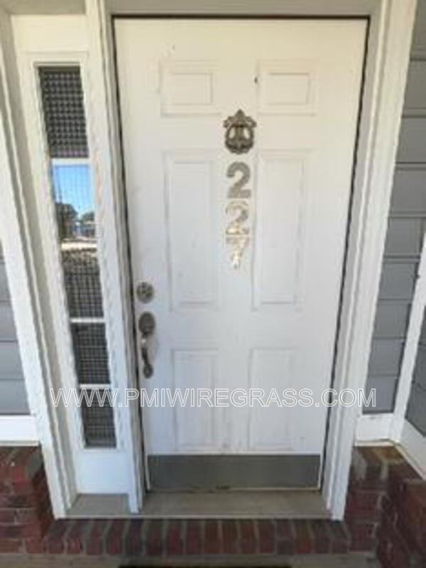 227 Charleston Dr - Photo 2 of 38