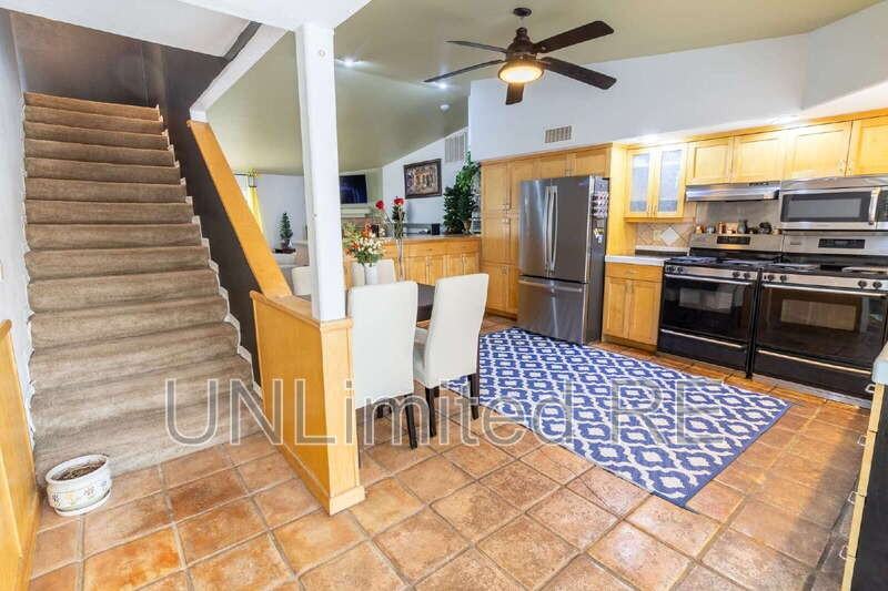 3565 N Manor Rd - Photo 5 of 26