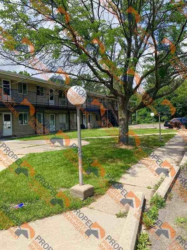 34420 Sims St - Photo 4 of 19