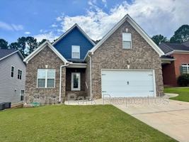 featured image of 2510 Grier Cir