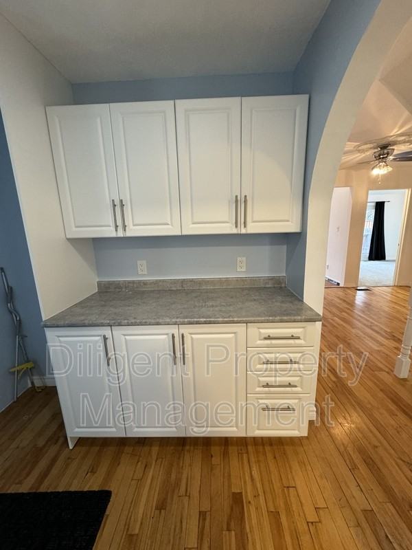 805 Morphet Ave - Photo 7 of 39