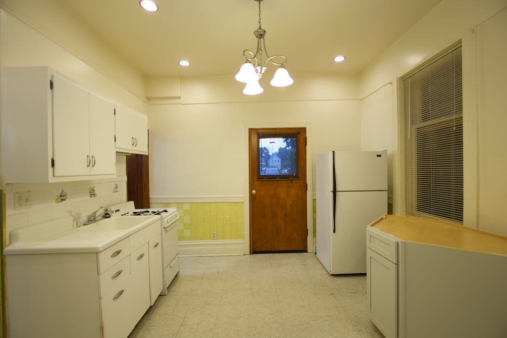 2825 W Shakespeare Ave #1 - Photo 2 of 21