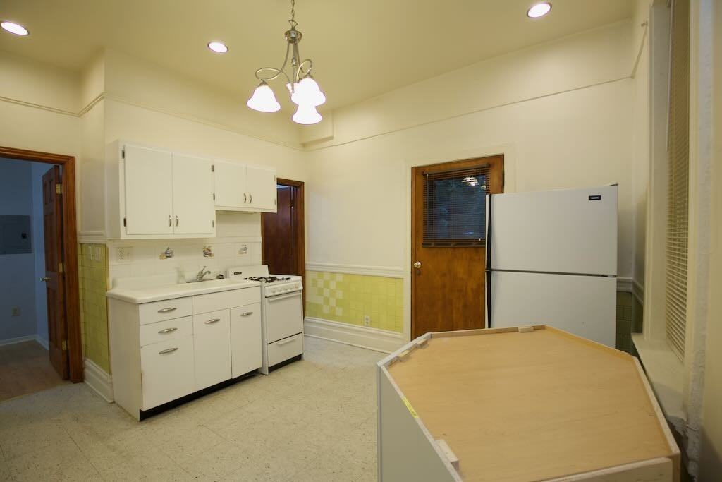 2825 W Shakespeare Ave #1 - Photo 4 of 21