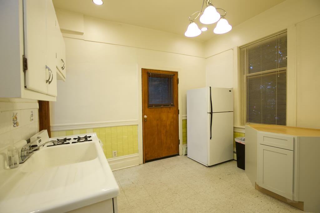 2825 W Shakespeare Ave #1 - Photo 5 of 21