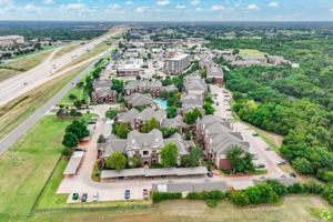 featured image of 4201 W Memorial Rd