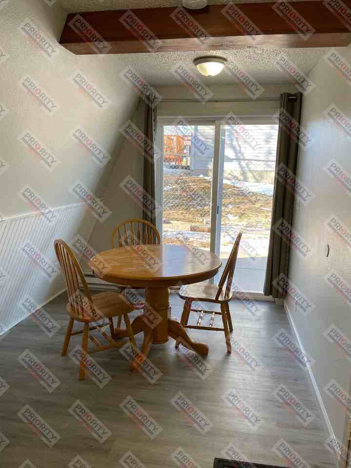 7100 Blacktooth Ave - Photo 3 of 10