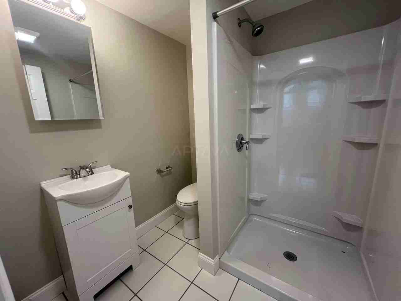 343 Main St #1 - Photo 5 of 24