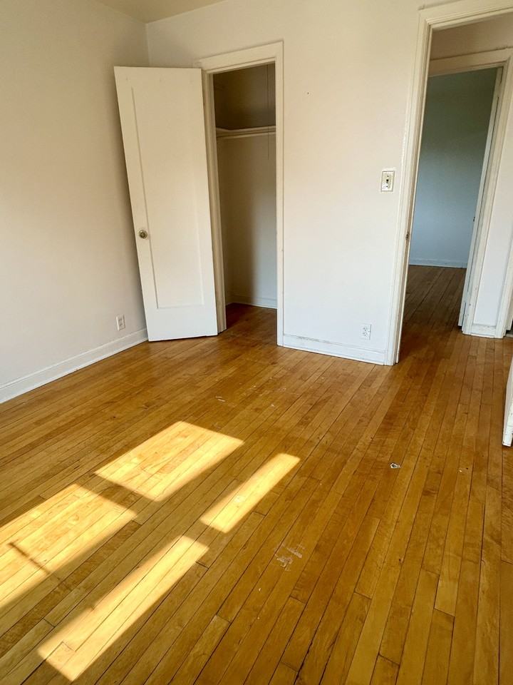 519 1st Avenue Southwest - Photo 6 of 8