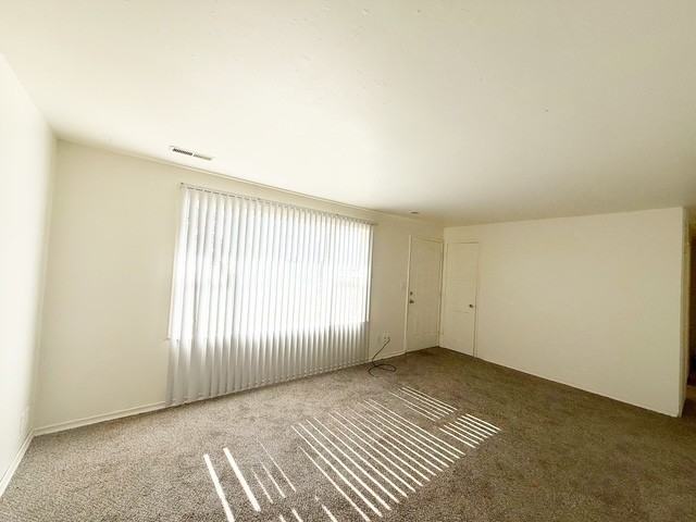 3302 Ward Avenue - Photo 3 of 12