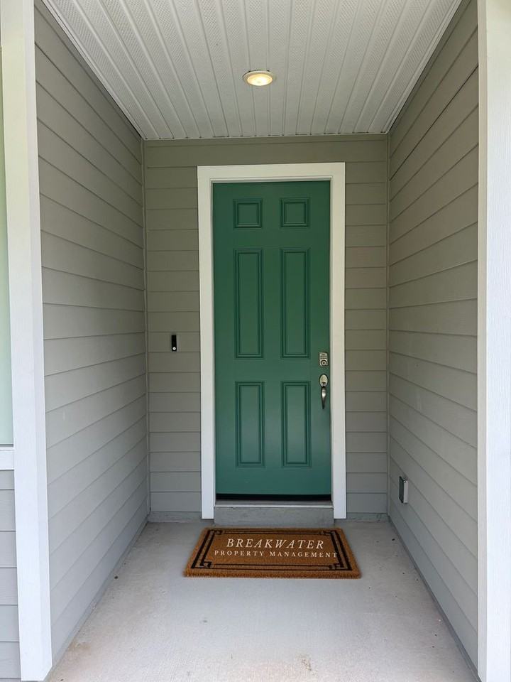 111 Breakwater Loop - Photo 4 of 47