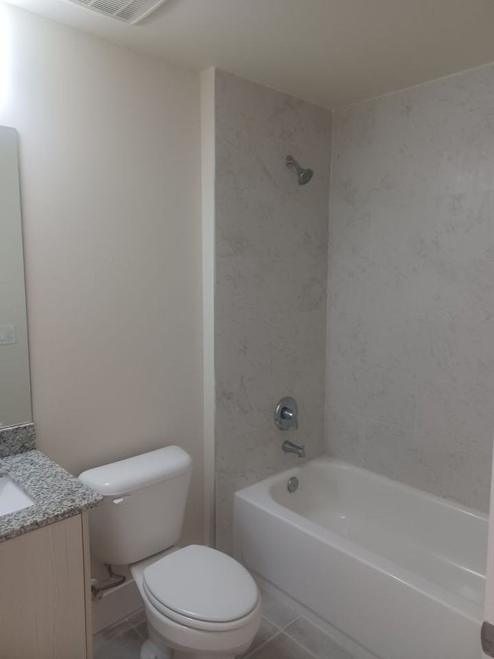 3313 SW 8th Pl - Photo 6 of 19