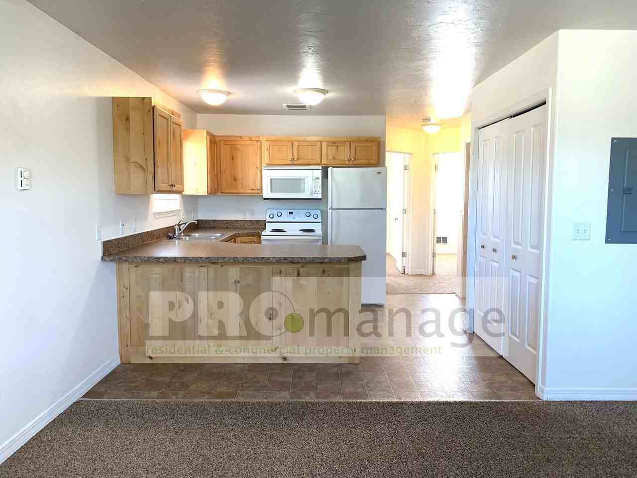 16th St. 8-plex - Photo 2 of 11