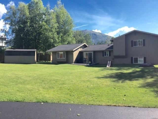 9819 Saint Lawrence Cir - Photo 3 of 33