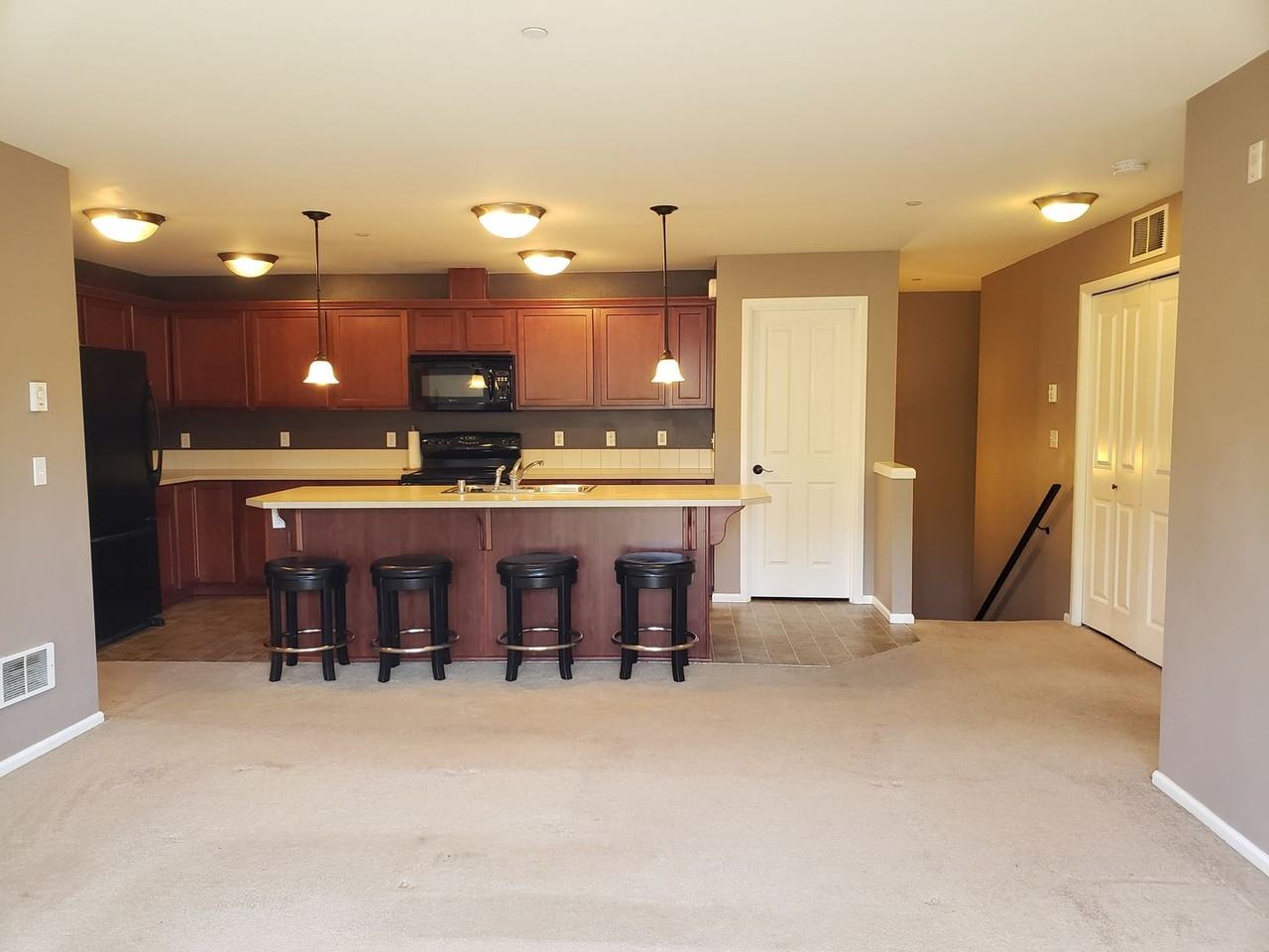 355 Tremont Ave #201 - Photo 6 of 18