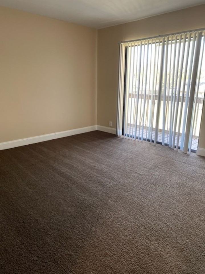 260 W Van Fleet Dr #29 - Photo 5 of 12