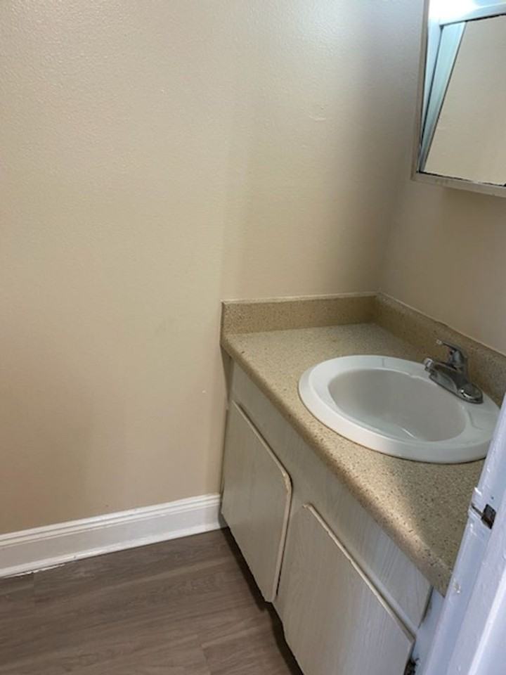 260 W Van Fleet Dr #29 - Photo 6 of 12