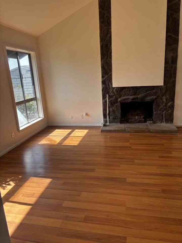 16672 Mount Darwin Cir - Photo 3 of 14