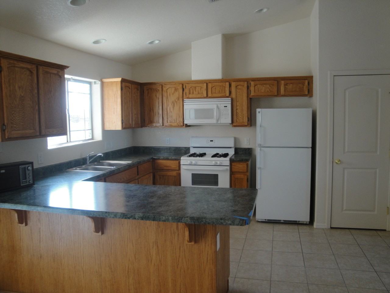 10165 E 36th Pl - Photo 6 of 17